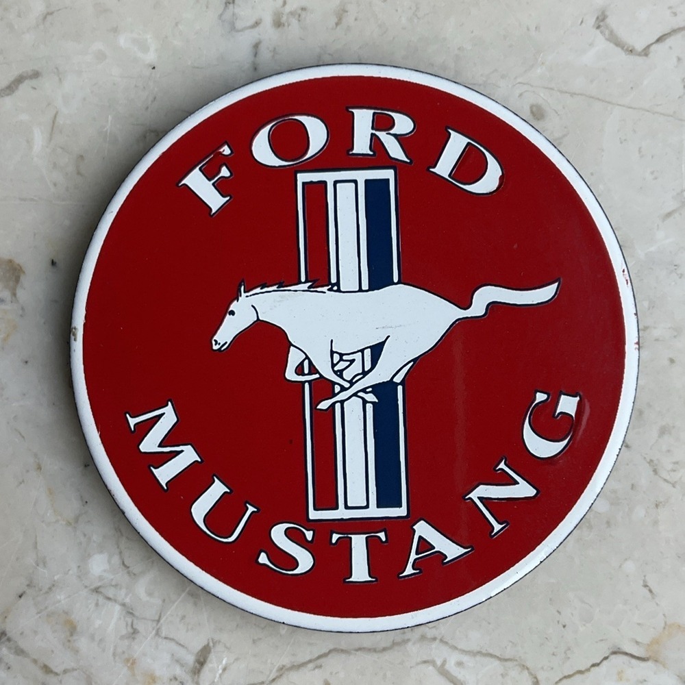 Vintage Ford Mustang Round Fridge Magnet Emblem Logo Red 2 Inches‎ collectable
